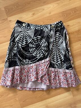 vintage mixed pattern flowy skirt